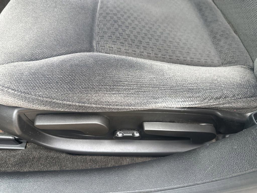 Used 2011 Chevrolet Impala LT FWD image 5