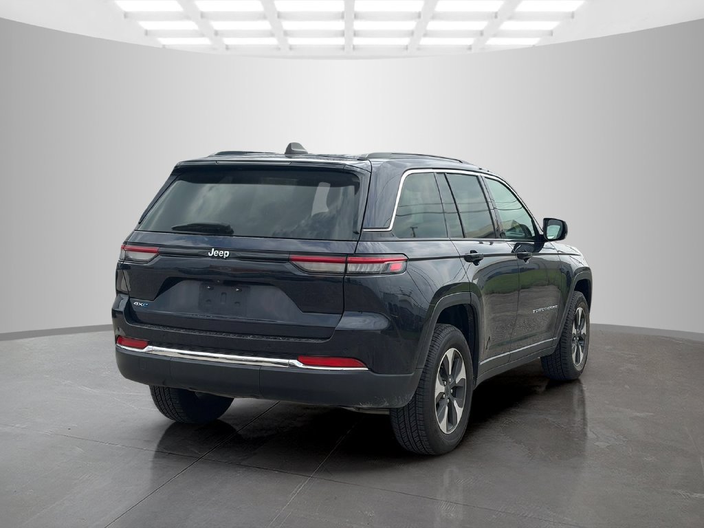 Used 2024 Jeep Grand Cherokee Limited 4xe AWD/4WD image 3
