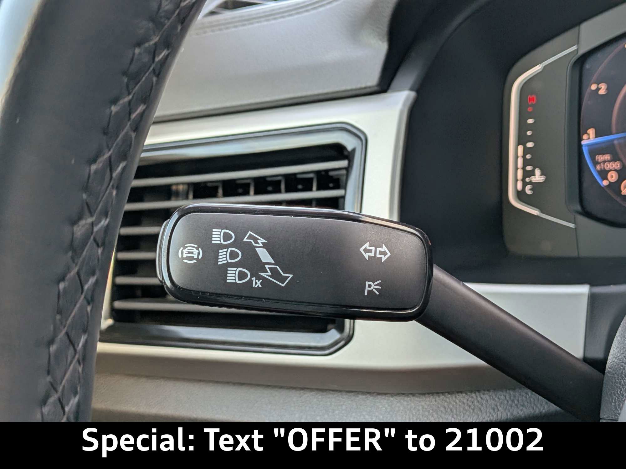 Used 2023 Volkswagen Atlas SEL Premium AWD/4WD image 31