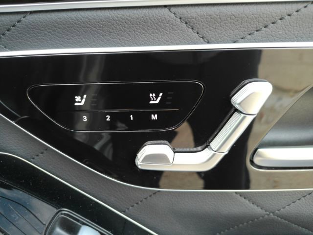 Used 2024 Mercedes-Benz S 580 4MATIC Sedan image 25