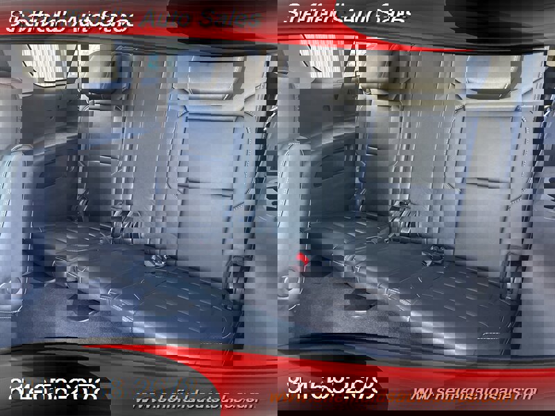 Used 2020 Chevrolet Suburban LT image 43