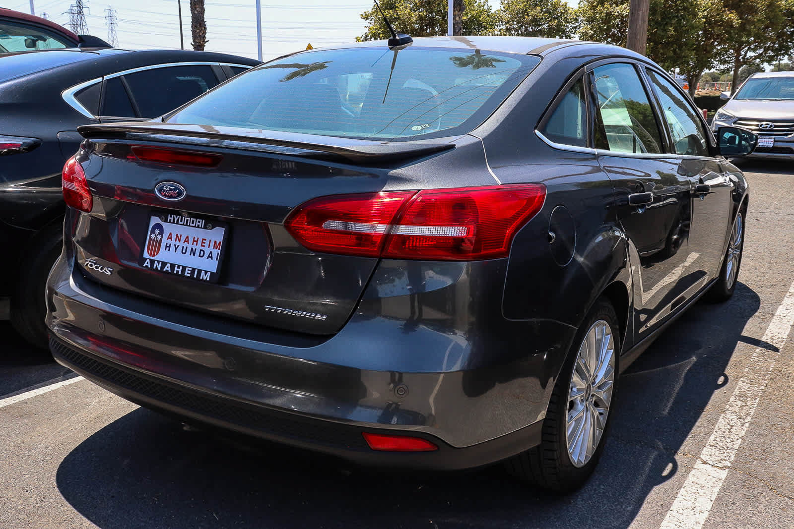 Used 2017 Ford Focus Titanium FWD image 16