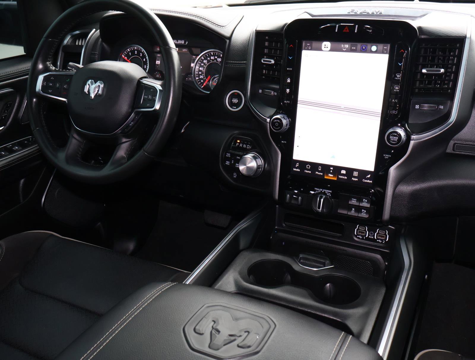 Used 2024 RAM 1500 Laramie image 10
