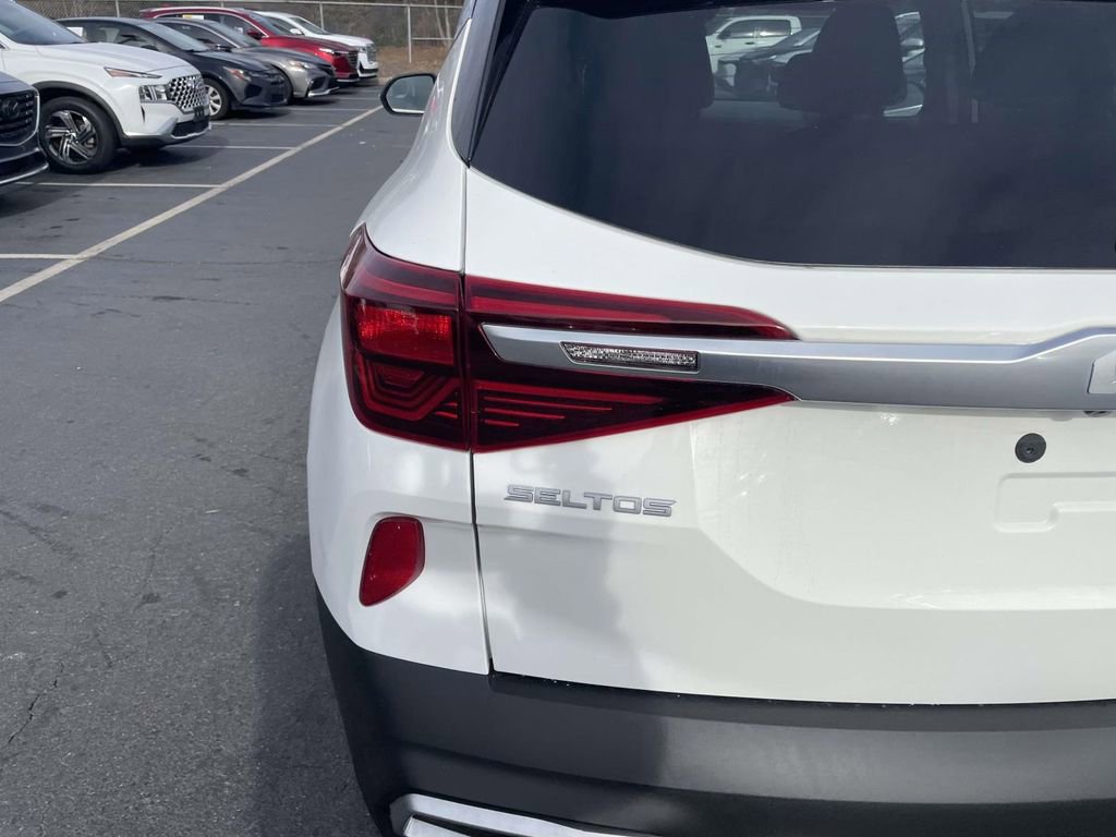 Used 2023 Kia Seltos S image 20