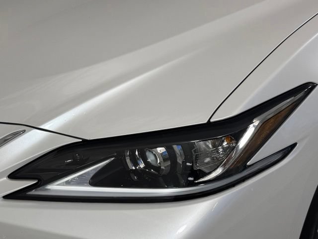 Certified 2023 Lexus ES 300h w/ Premium Package FWD image 14