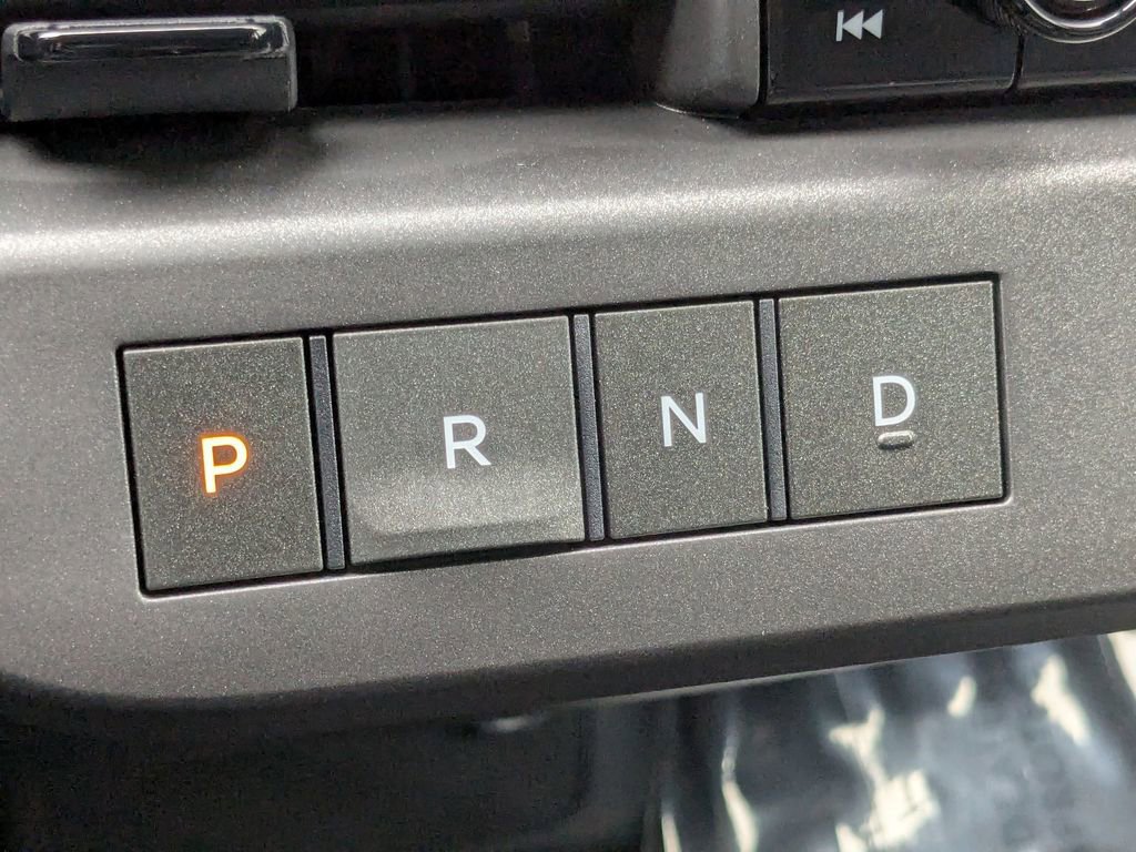 New 2026 Nissan Leaf SV+ w/ Floor Mat Package (SV+) FWD image 23