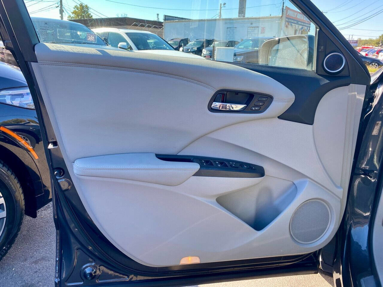 Used 2016 Acura RDX AWD w/ Advance Package image 11