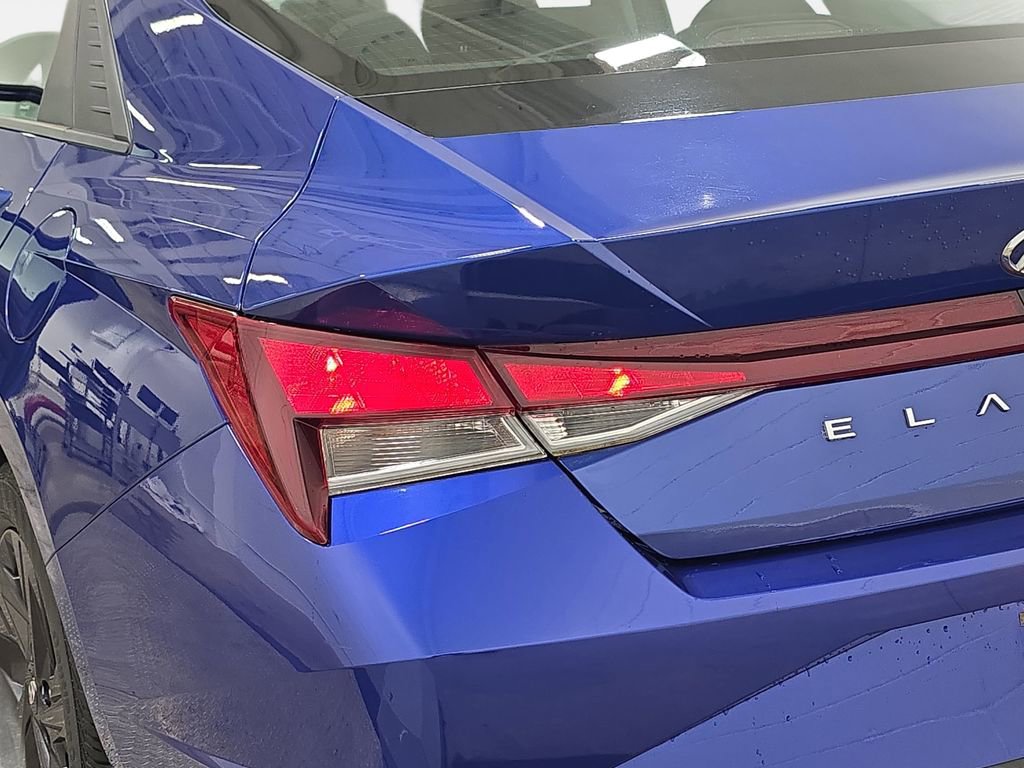 Used 2022 Hyundai Elantra SEL FWD image 33