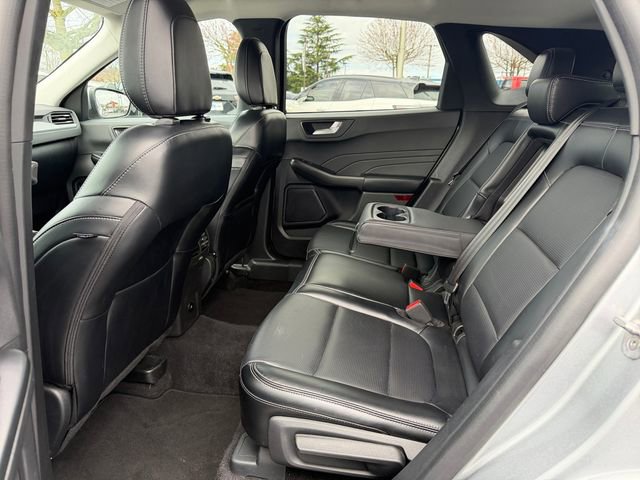 Used 2024 Ford Escape Platinum AWD/4WD image 30