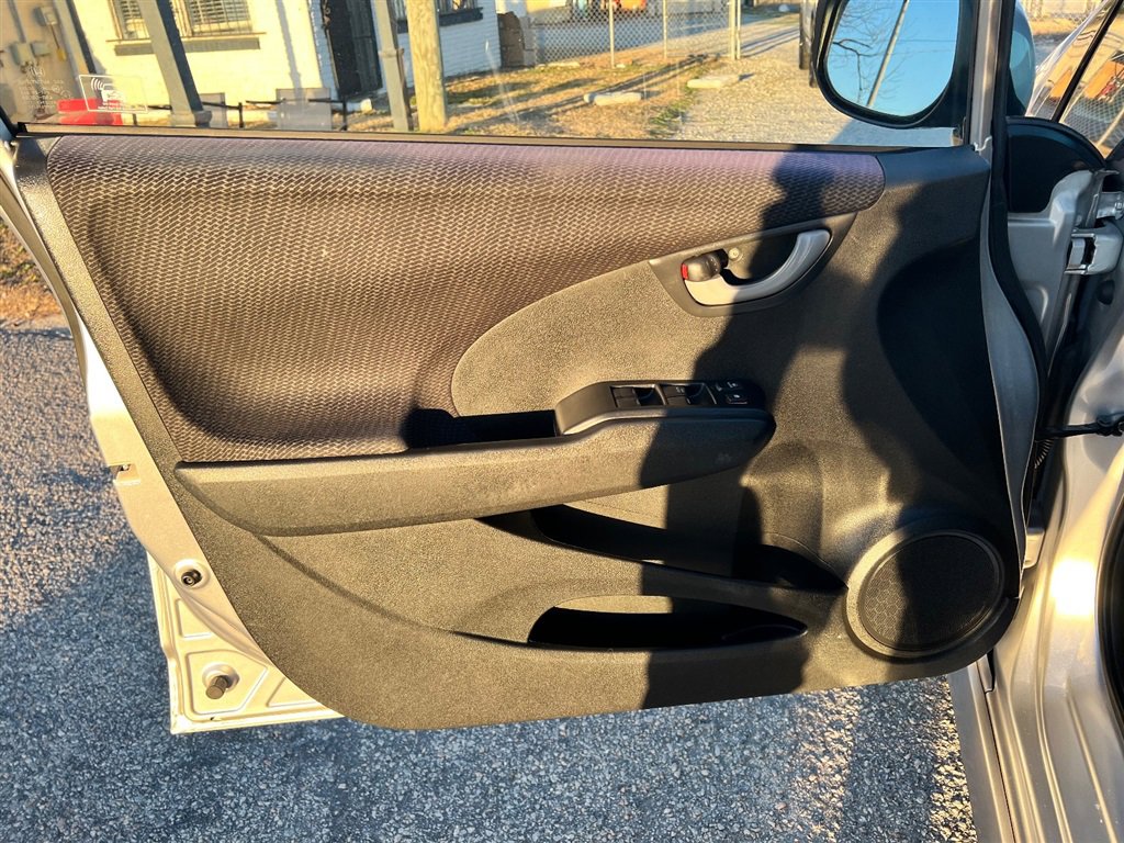 Used 2013 Honda Fit Sport image 13