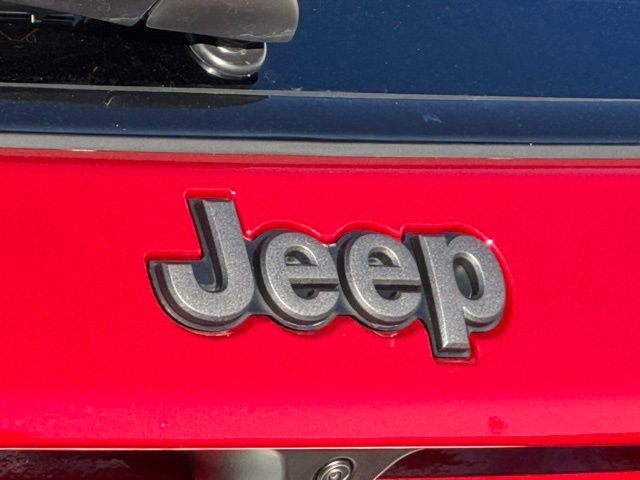 New 2026 Jeep Compass Latitude image 11