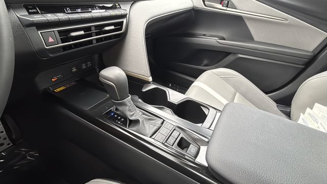 Used 2026 Toyota Camry SE w/ Multimedia Upgrade Package FWD image 14