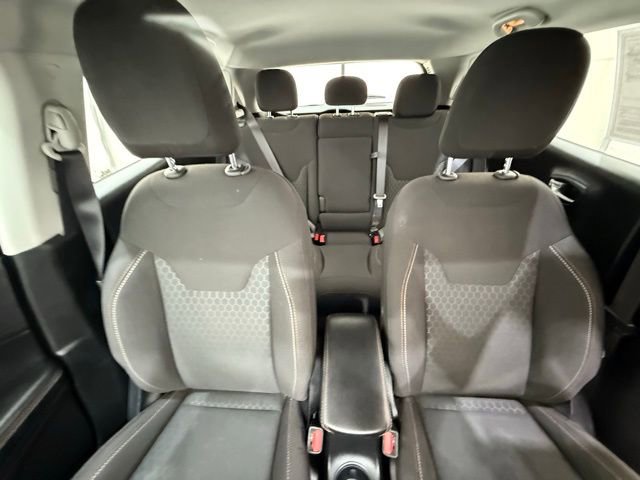 Used 2021 Jeep Compass Sport image 27