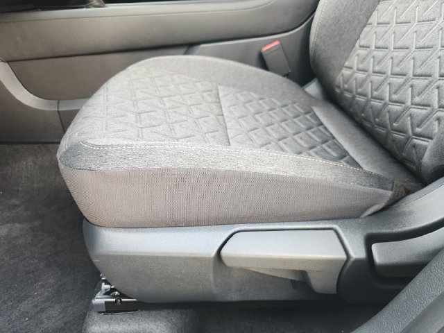 New 2027 Nissan Kicks SV FWD image 21