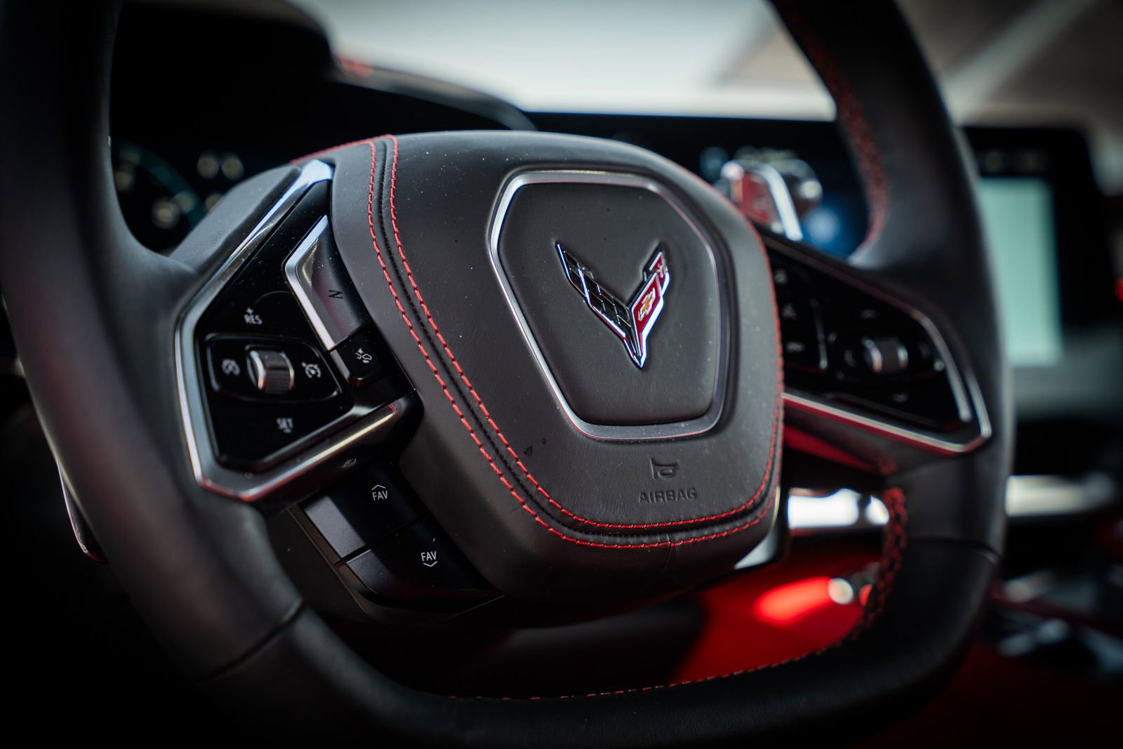 Used 2025 Chevrolet Corvette Stingray Preferred Cpe w/ Z51 Performance Package image 43