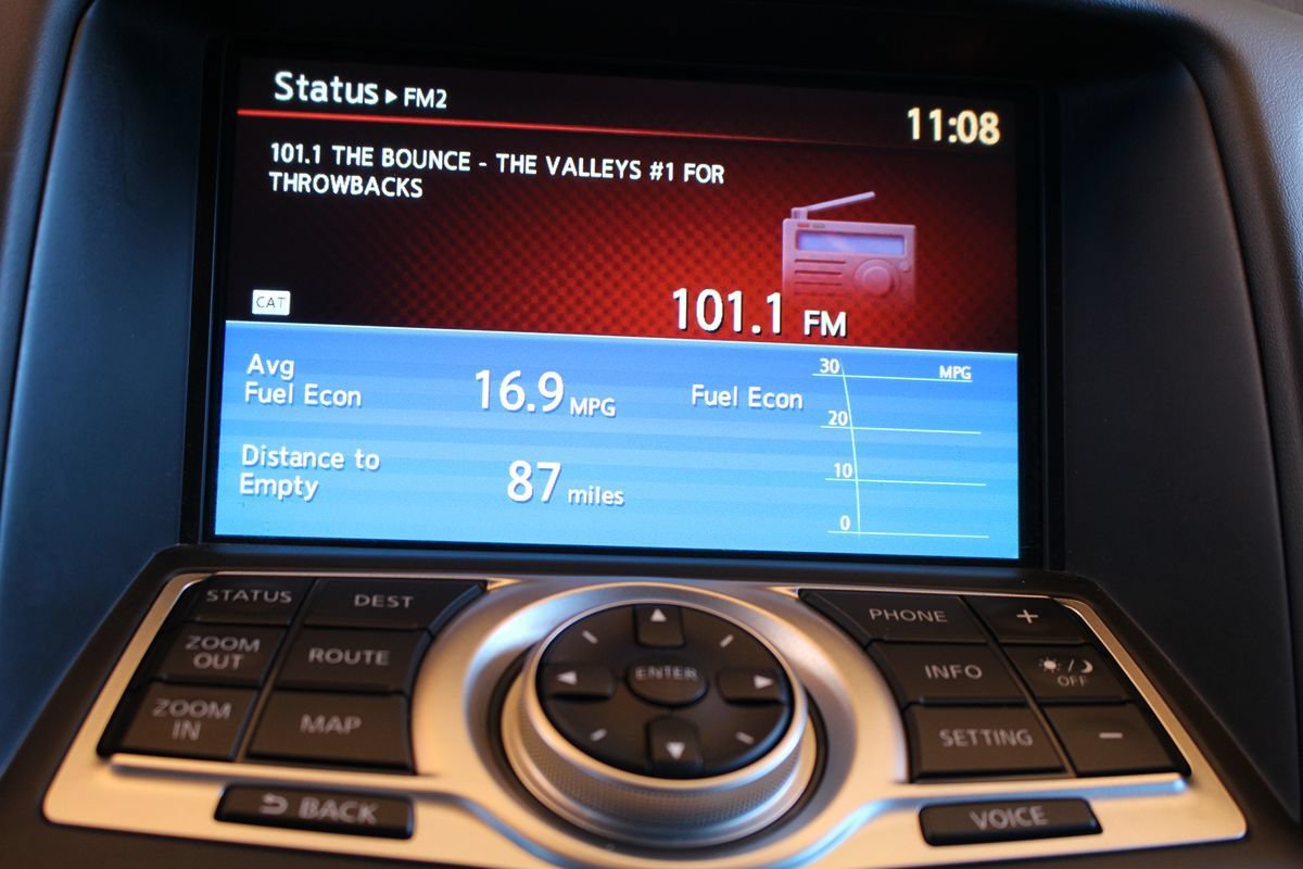 Used 2010 Nissan 370Z Touring w/ Sport Pkg RWD image 19