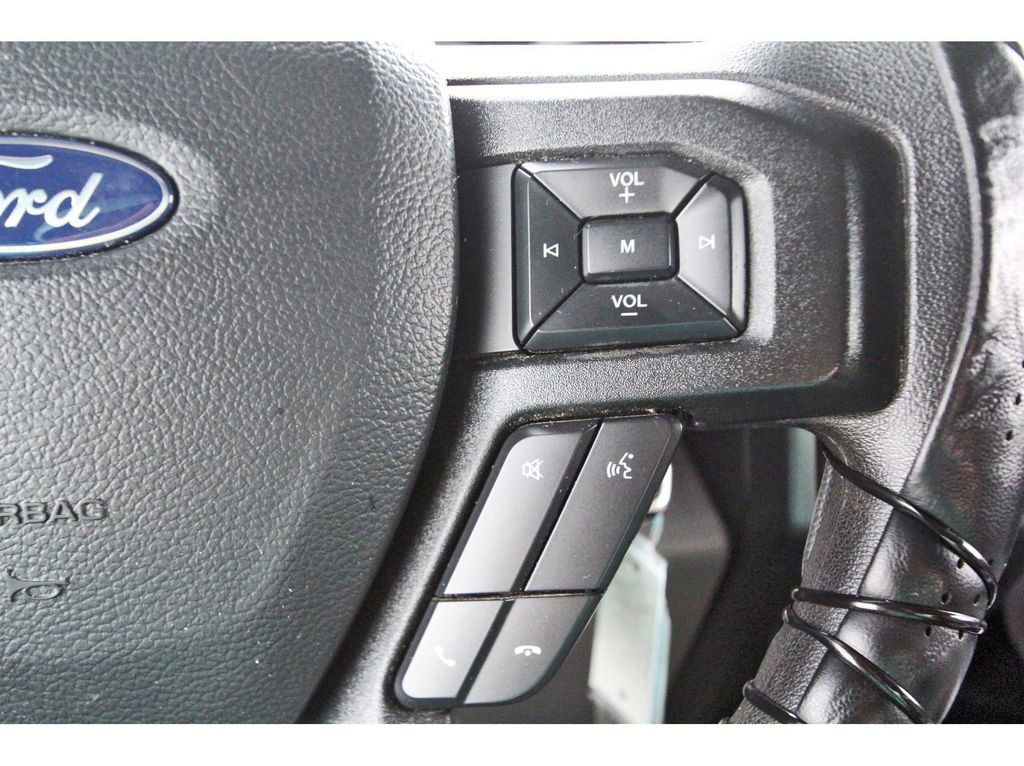 Certified 2022 Ford F250 XLT w/ XLT Premium Package AWD/4WD image 19