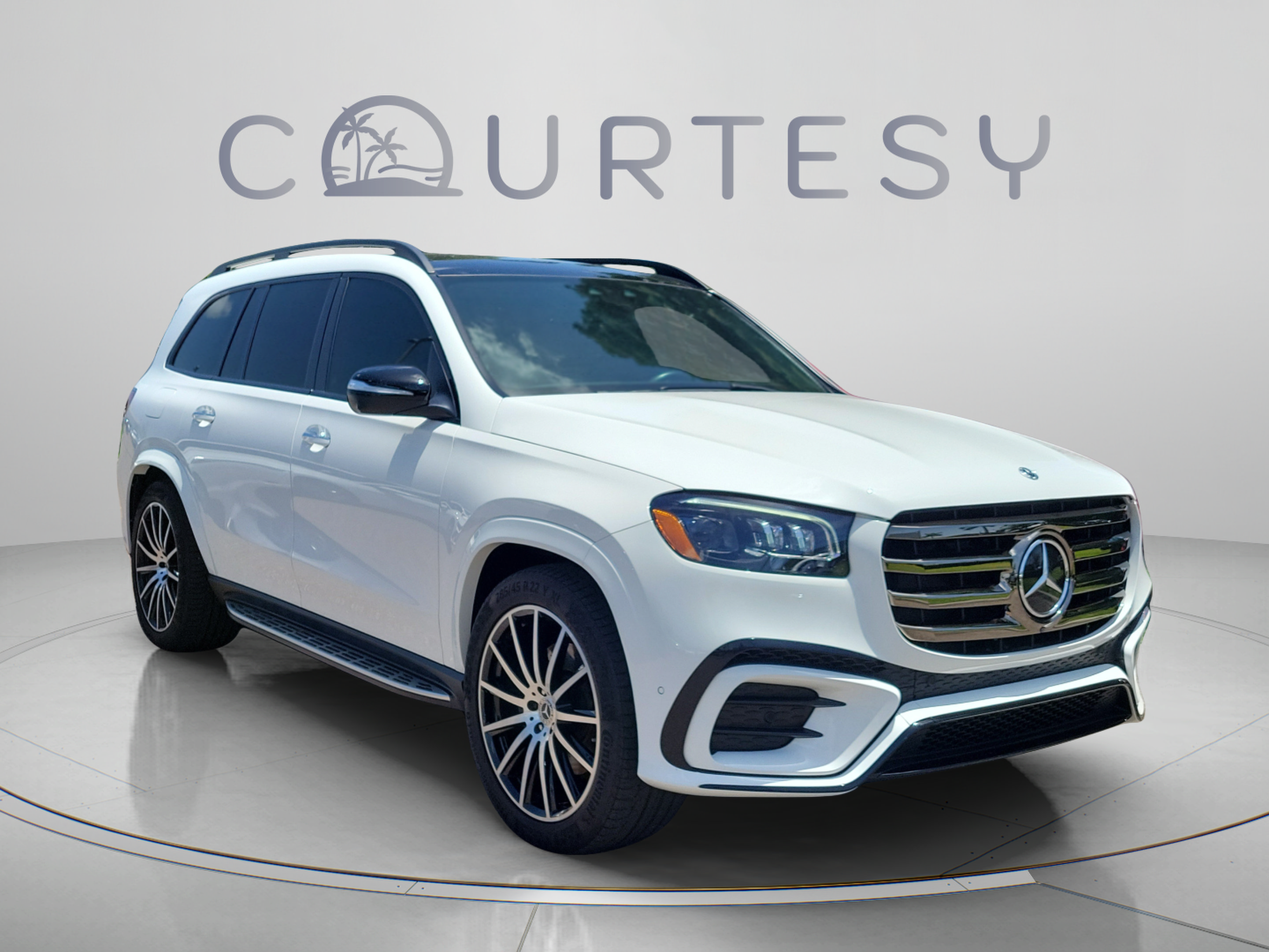 Used 2024 Mercedes-Benz GLS 450 4MATIC image 4