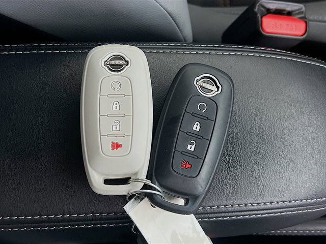 Used 2023 Nissan Kicks SR w/ SR Premium Package image 33
