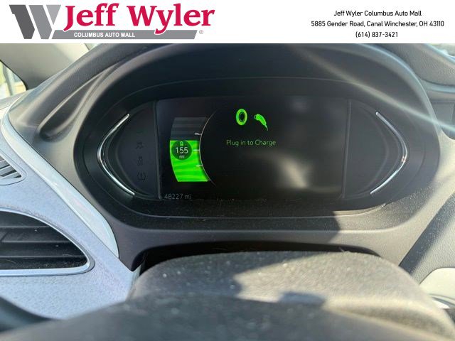 Used 2020 Chevrolet Bolt Premier w/ Infotainment Package FWD image 1