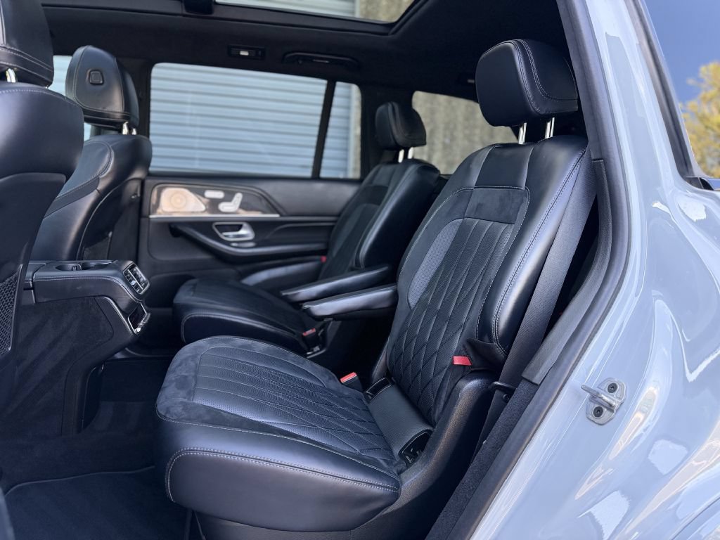 Used 2024 Mercedes-Benz GLS 63 AMG 4MATIC image 16