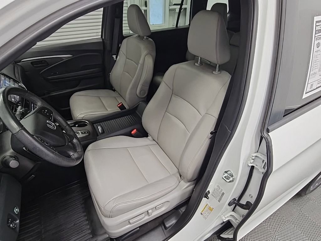 Used 2022 Honda Passport EX-L image 29