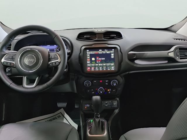 Used 2023 Jeep Renegade Limited AWD/4WD image 5
