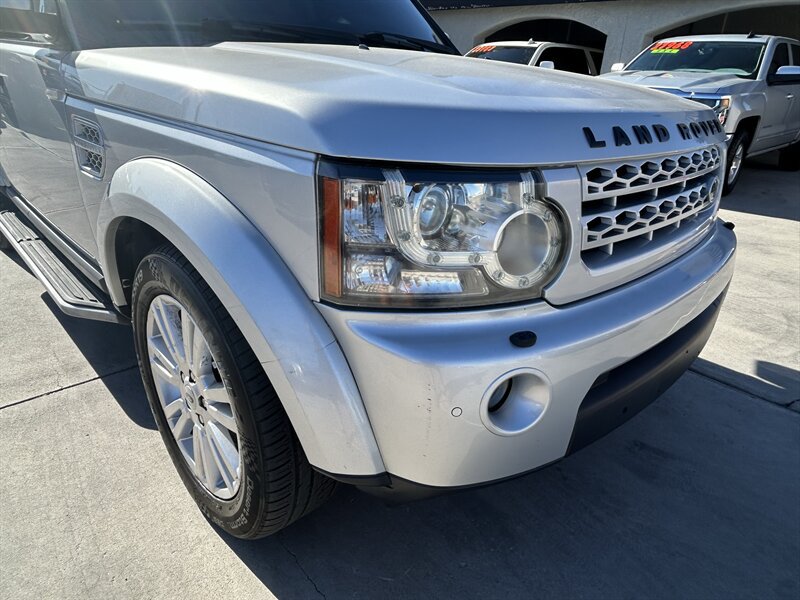 Used 2012 Land Rover LR4 HSE AWD/4WD image 9