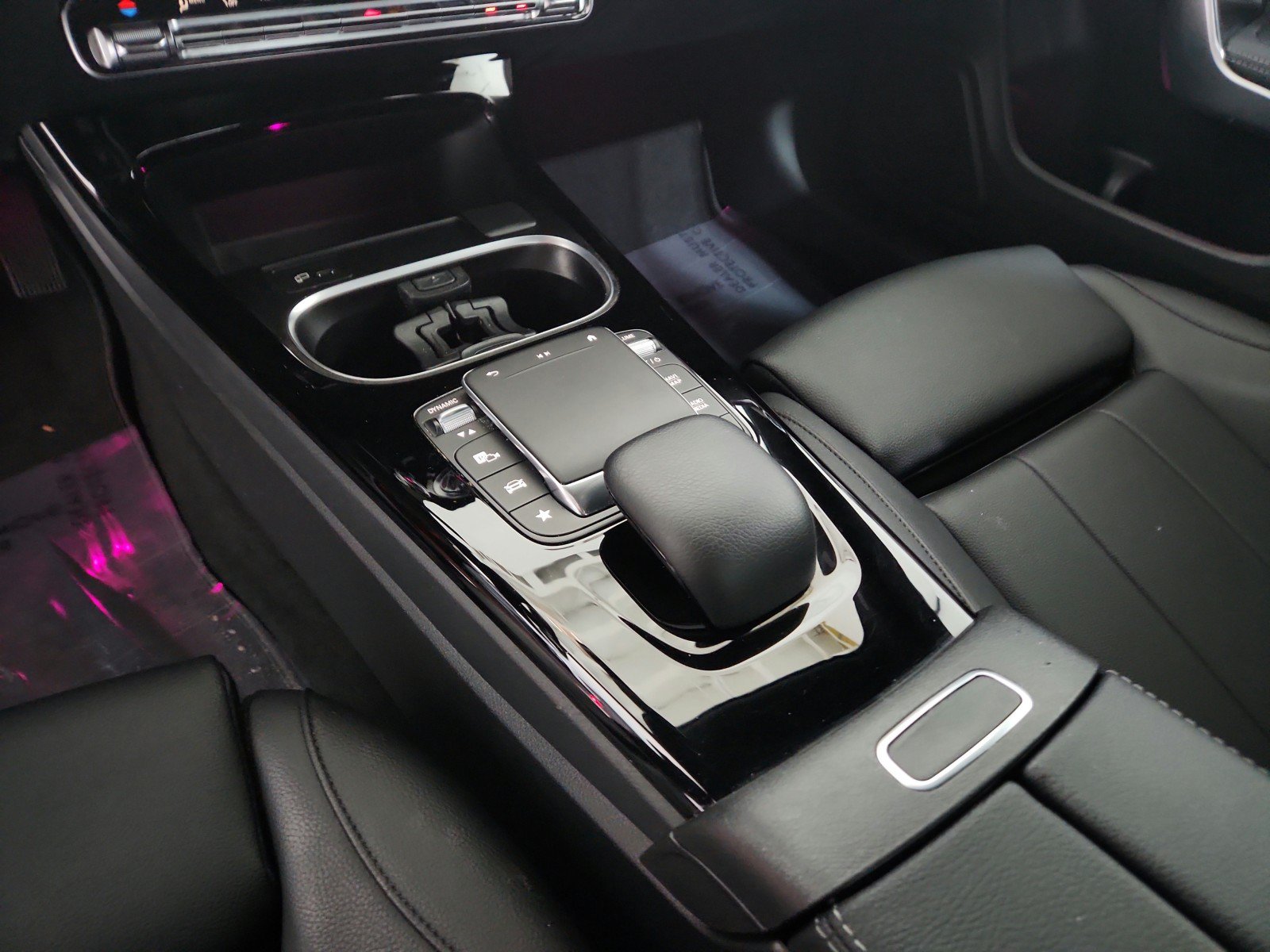 Certified 2023 Mercedes-Benz CLA 250 w/ Premium Package image 21