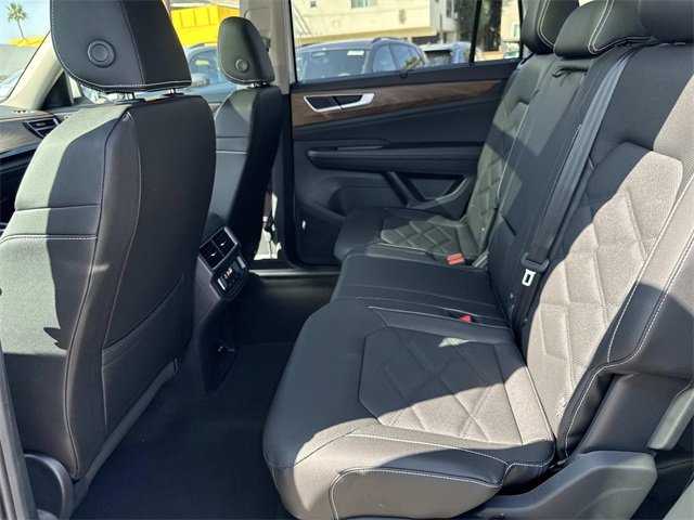 New 2026 Volkswagen Atlas SE image 13