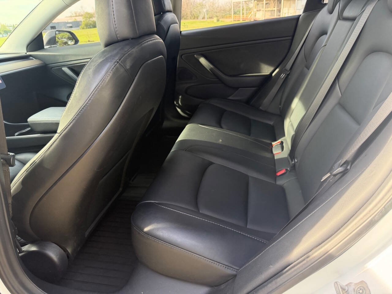 Used 2018 Tesla Model 3 Long Range AWD/4WD image 10