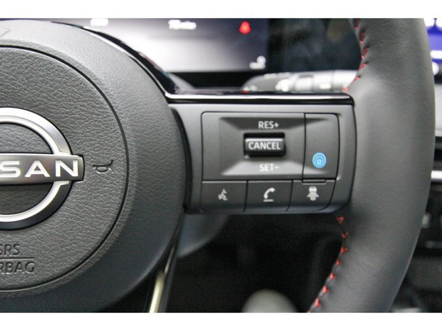 New 2027 Nissan Kicks SR w/ SR Premium Package FWD image 17