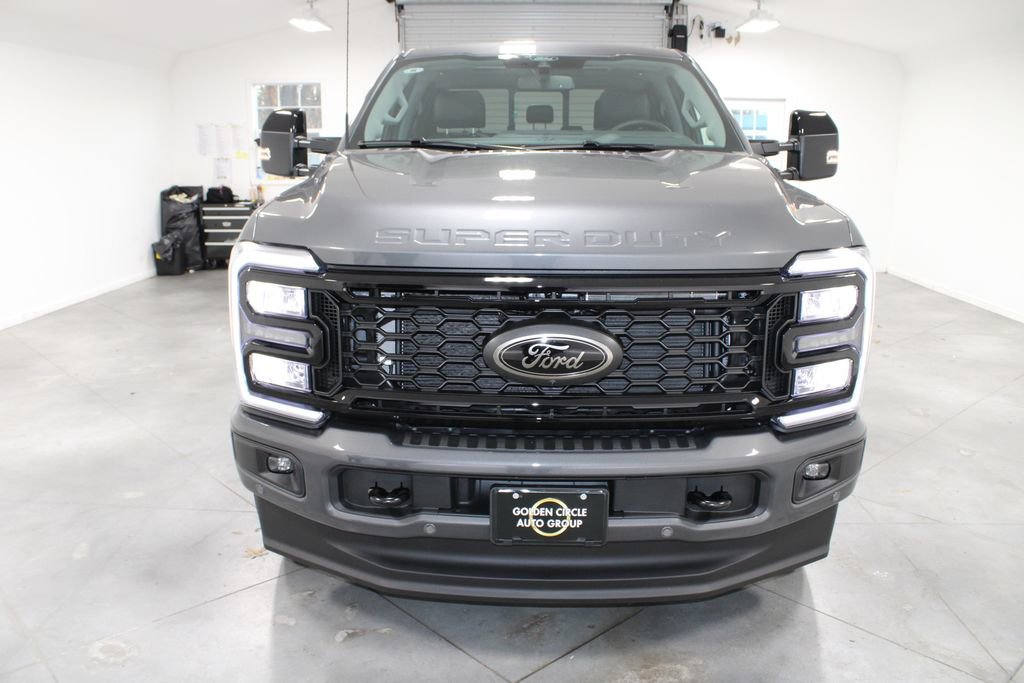 New 2026 Ford F250 Lariat w/ Black Appearance Package image 2