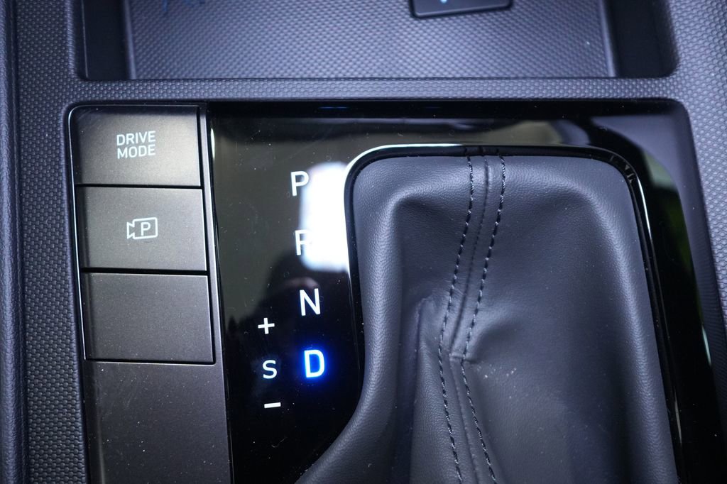 New 2026 Hyundai Elantra Sport image 27