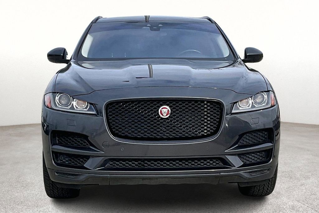 Used 2018 Jaguar F-PACE Prestige image 5