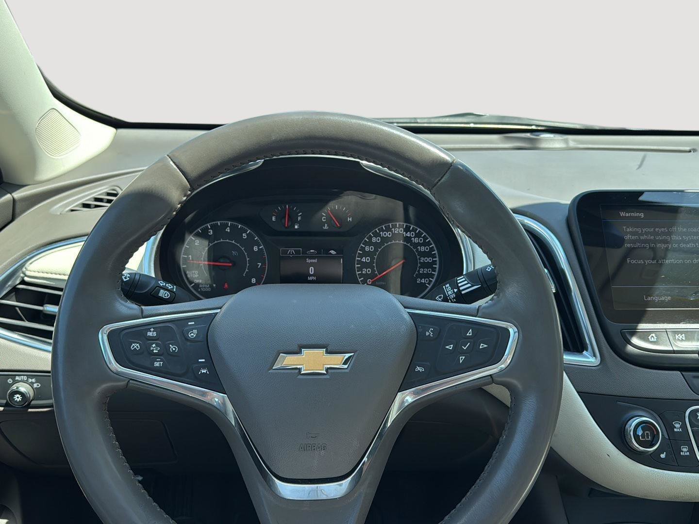 Used 2020 Chevrolet Malibu LT w/ LT Plus Package FWD image 11