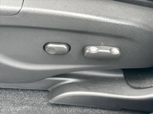 Certified 2022 Buick Encore Preferred w/ Safety Package FWD image 20