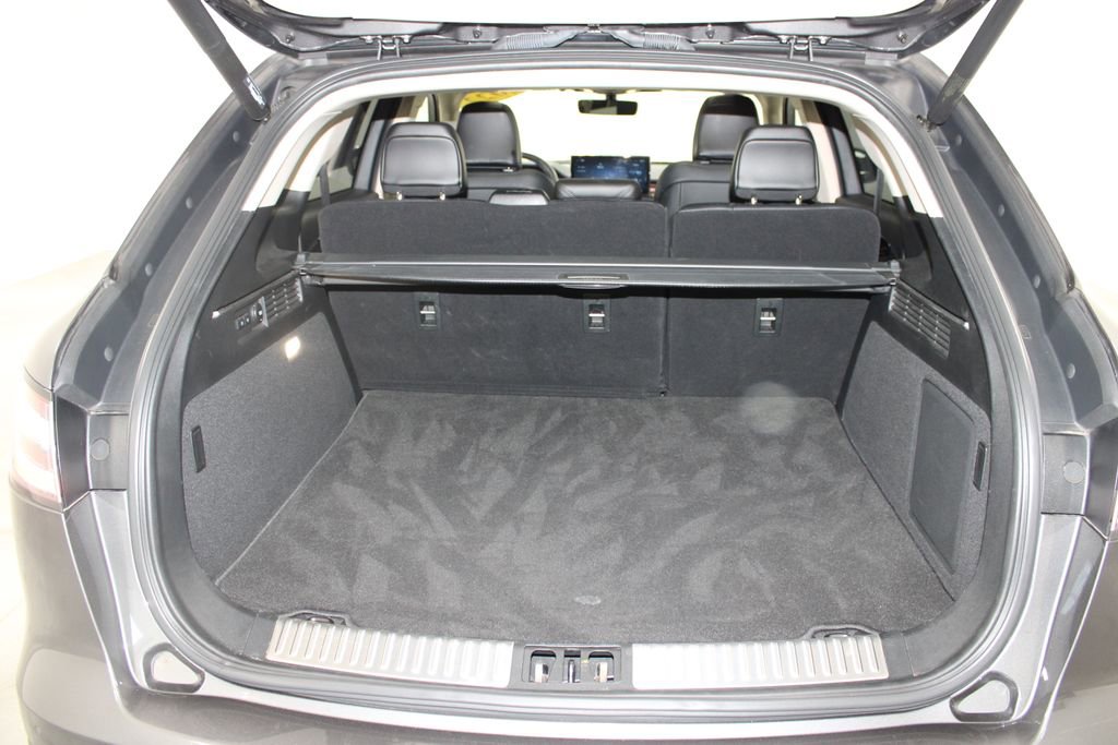 Used 2022 Lincoln Nautilus Reserve w/ Monochromatic Package image 17