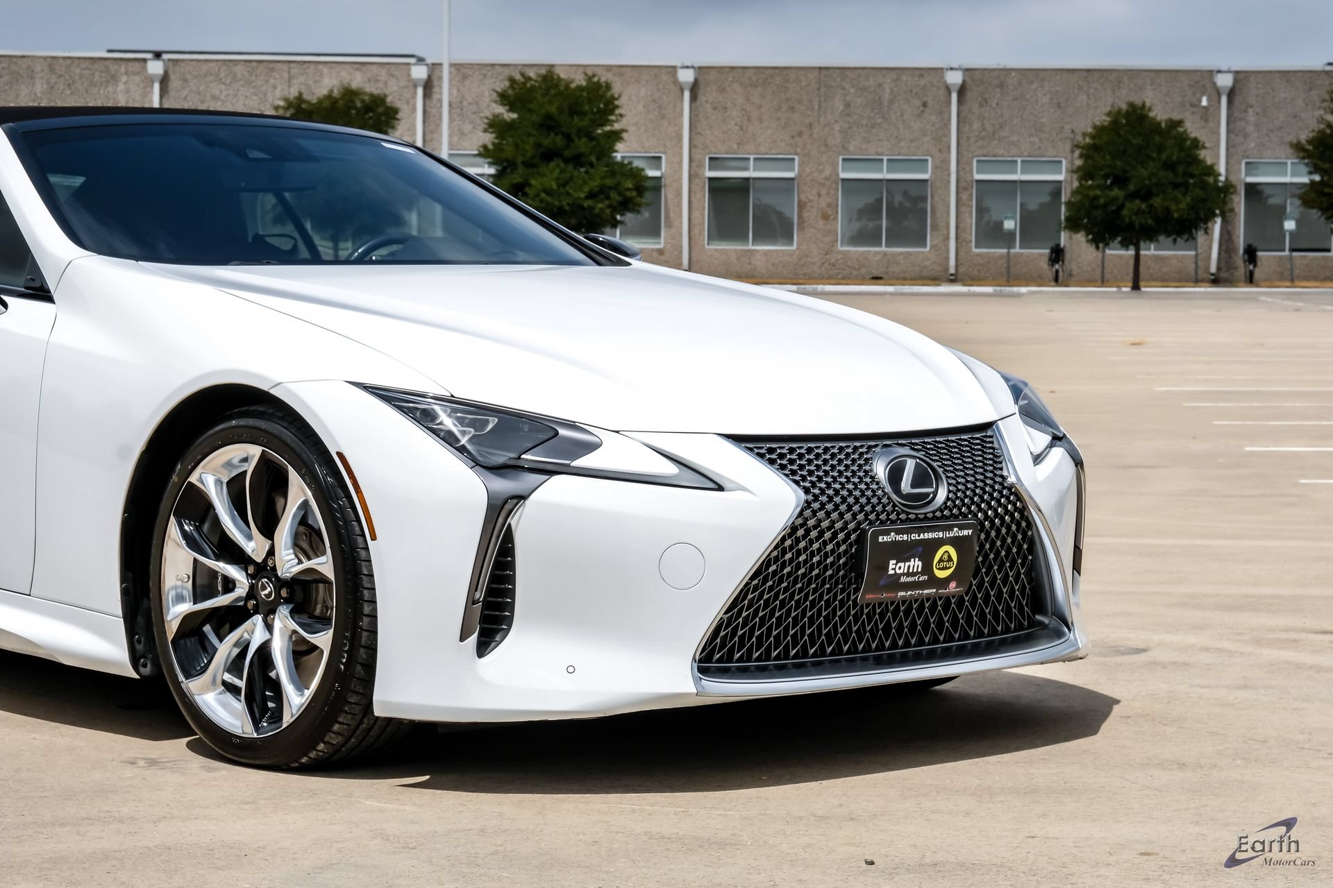 Used 2021 Lexus LC 500 Convertible w/ Touring Package RWD image 28