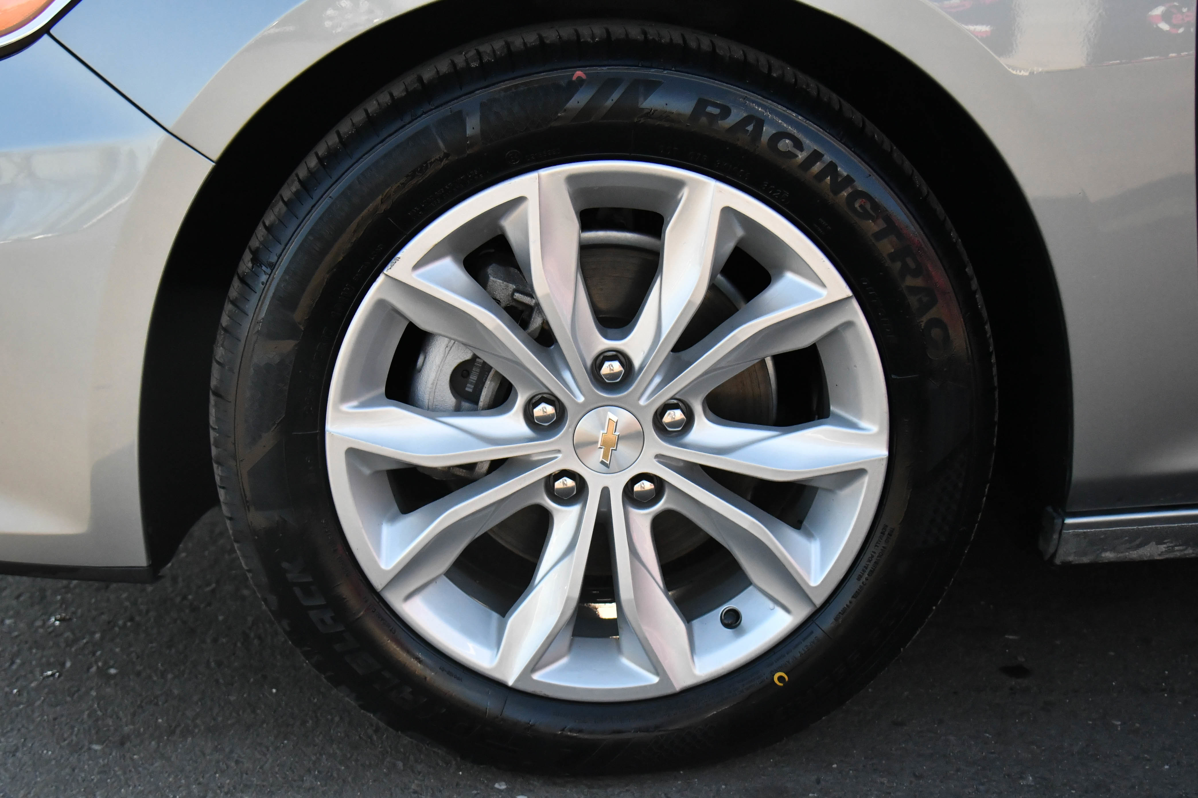 Used 2024 Chevrolet Malibu LT image 12