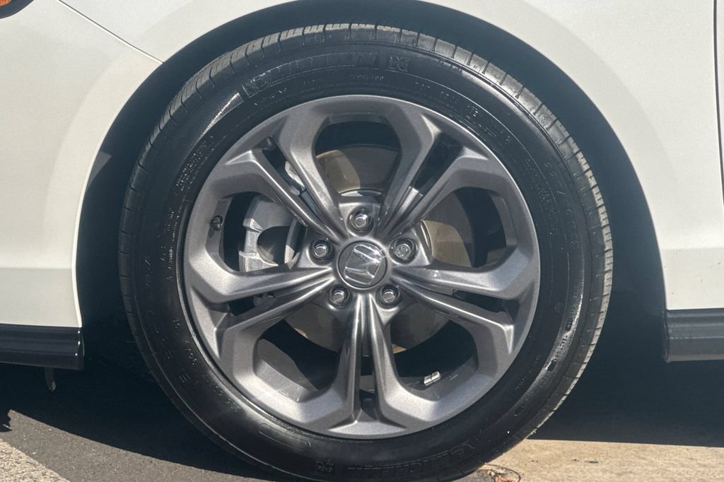 Certified 2024 Honda Accord EX image 25