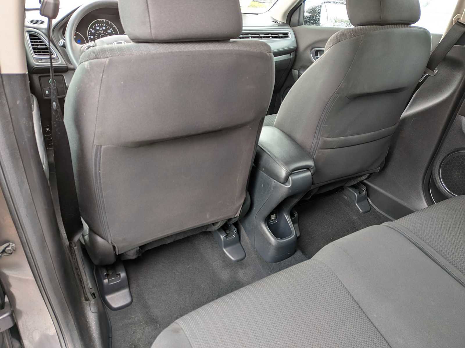 Used 2016 Honda HR-V EX image 17