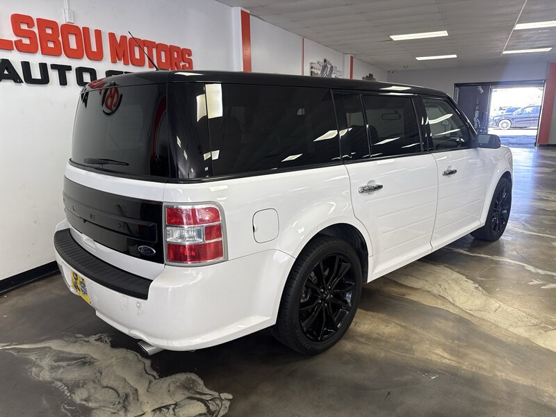 Used 2019 Ford Flex SEL w/ Equipment Group 202A FWD image 7