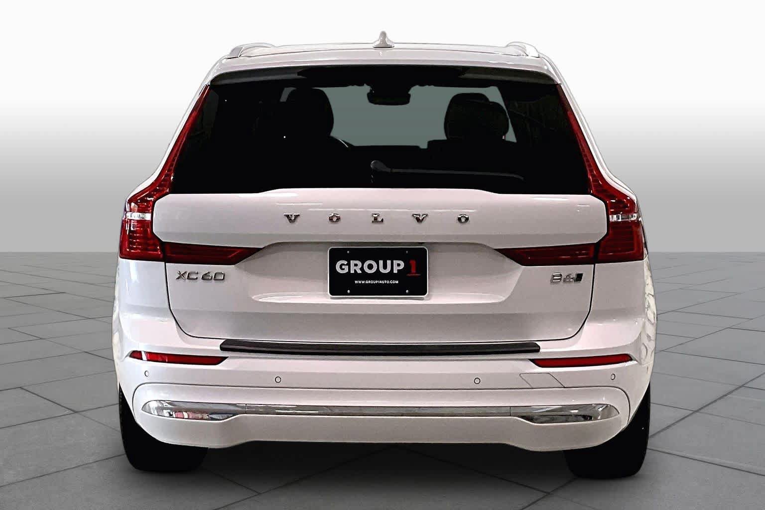 Used 2023 Volvo XC60 B6 Ultimate w/ Climate Package AWD/4WD image 5