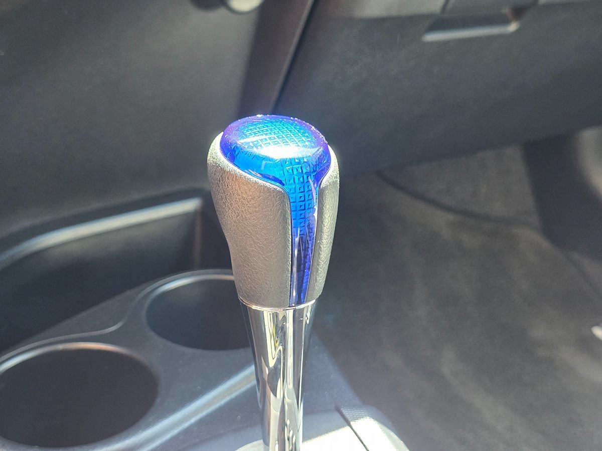 Used 2015 Toyota Prius C Three FWD image 39