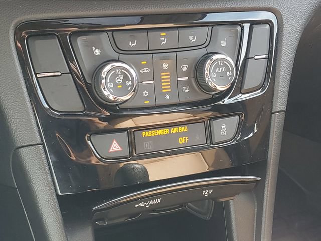 Certified 2017 Buick Encore Essence FWD image 27