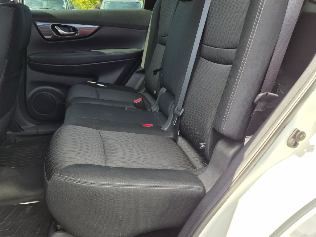 Used 2020 Nissan Rogue SV AWD/4WD image 20