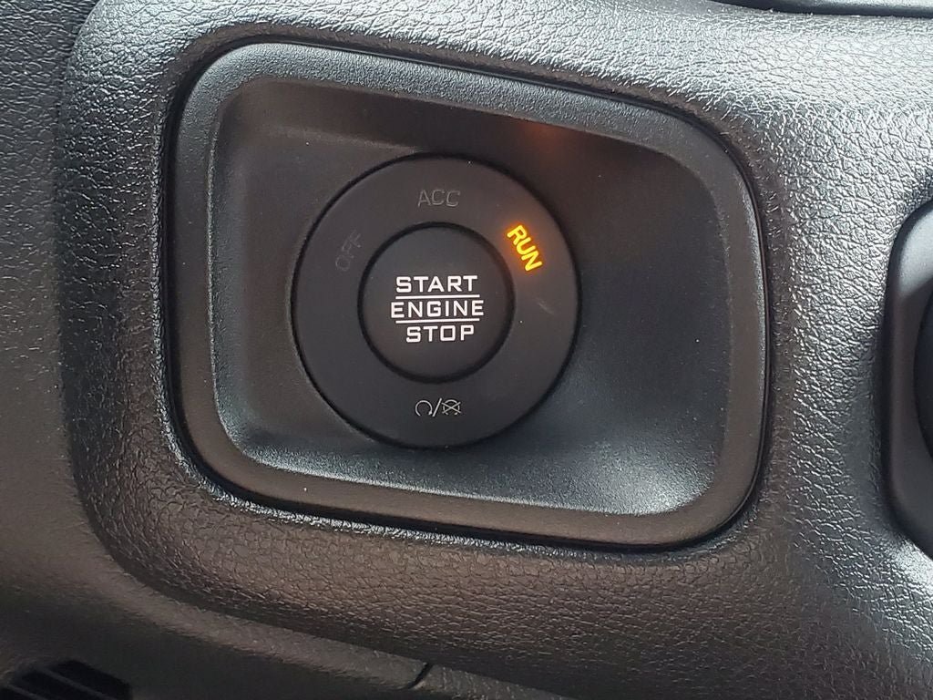 Used 2025 Jeep Wrangler Unlimited Sport AWD/4WD image 14