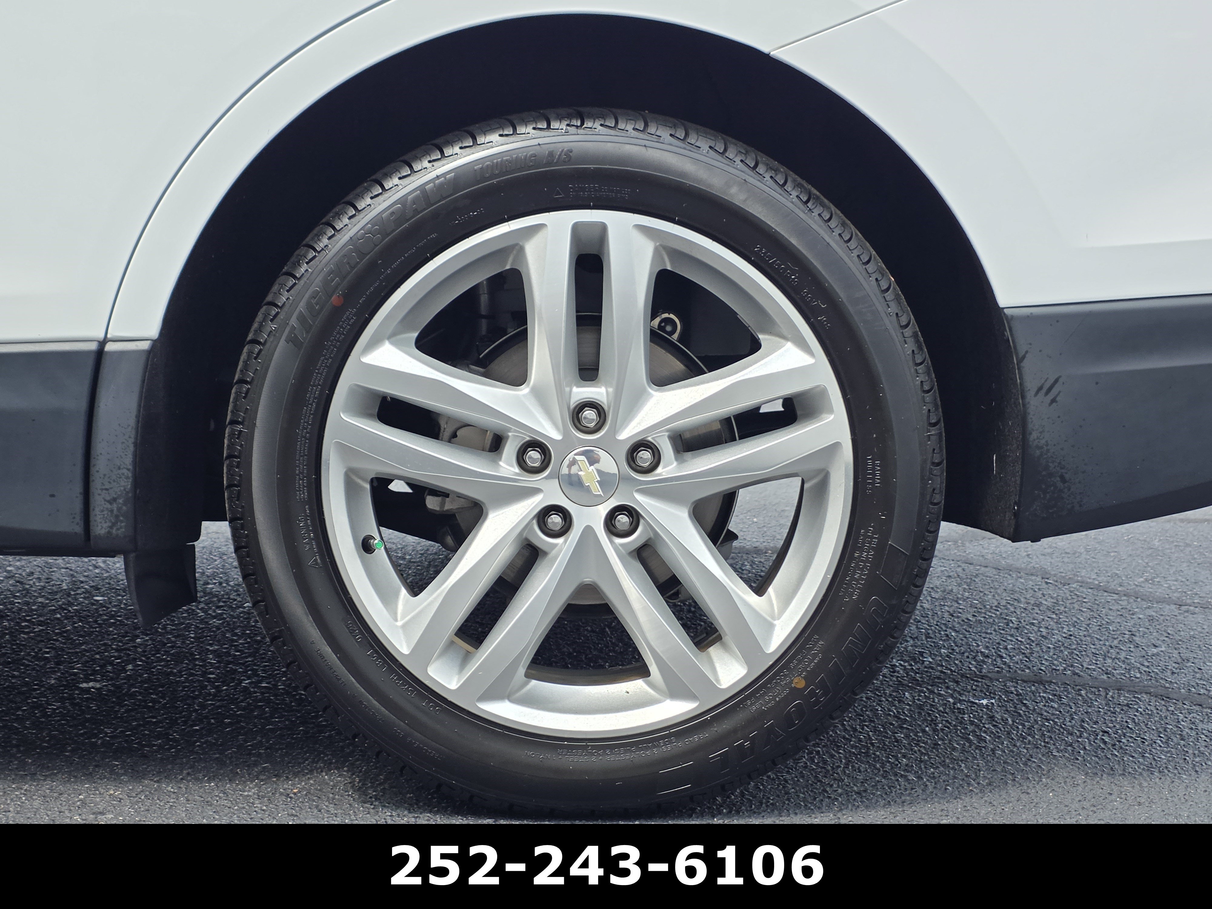 Used 2020 Chevrolet Equinox Premier FWD image 45