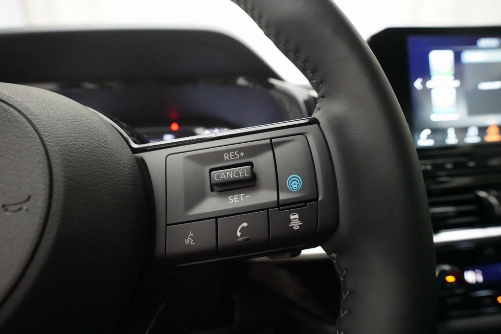 Used 2025 Nissan Pathfinder SL image 20